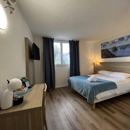 Hotell Couett'hotel Port De Plaisance, Les Pieds Dans L'eau 3*