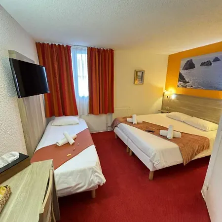 Couett'hotel Port De Plaisance, Les Pieds Dans L'eau Hotell Brest