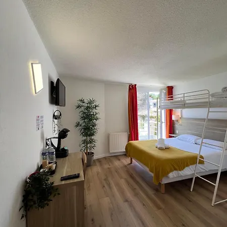 Couett'hotel Port De Plaisance, Les Pieds Dans L'eau Hotell