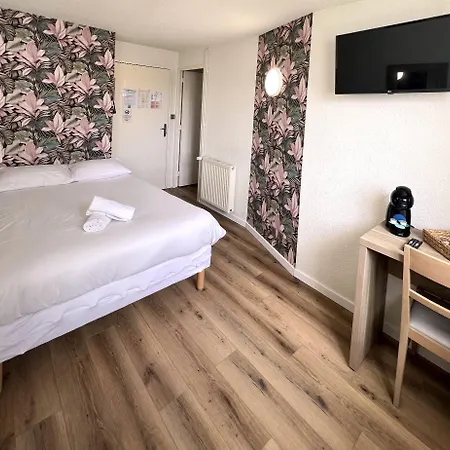 Couett'hotel Port De Plaisance, Les Pieds Dans L'eau 호텔 브레스트