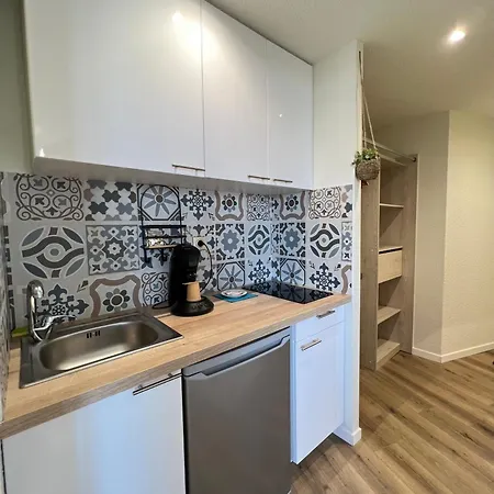 Готель Couett'hotel Port De Plaisance, Les Pieds Dans L'eau