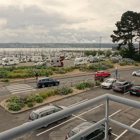 호텔 Couett'hotel Port De Plaisance, Les Pieds Dans L'eau 브레스트
