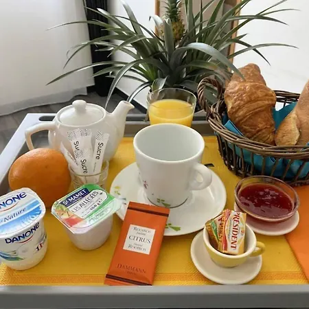 Couett'hotel Port De Plaisance, Les Pieds Dans L'eau Готель 3*