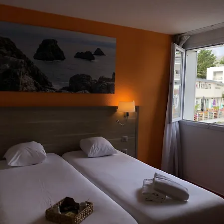 Готель Couett'hotel Port De Plaisance, Les Pieds Dans L'eau