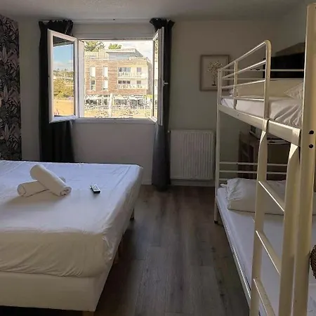 Couett'hotel Port De Plaisance, Les Pieds Dans L'eau 3* Brest