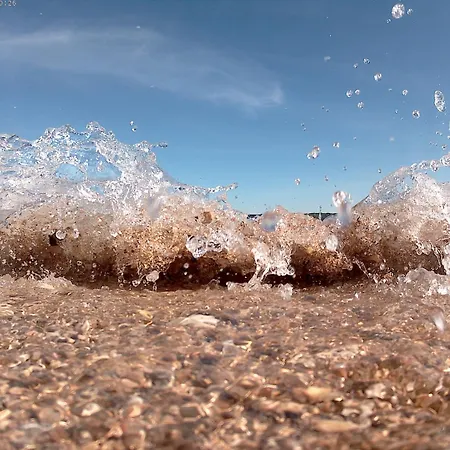 Hotel Couett'hotel Port De Plaisance, Les Pieds Dans L'eau 3*