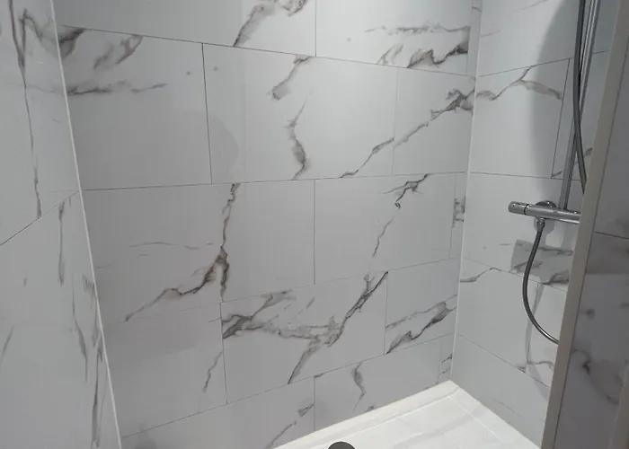 Couett'hotel Port De Plaisance, Les Pieds Dans L'eau 酒店 3*