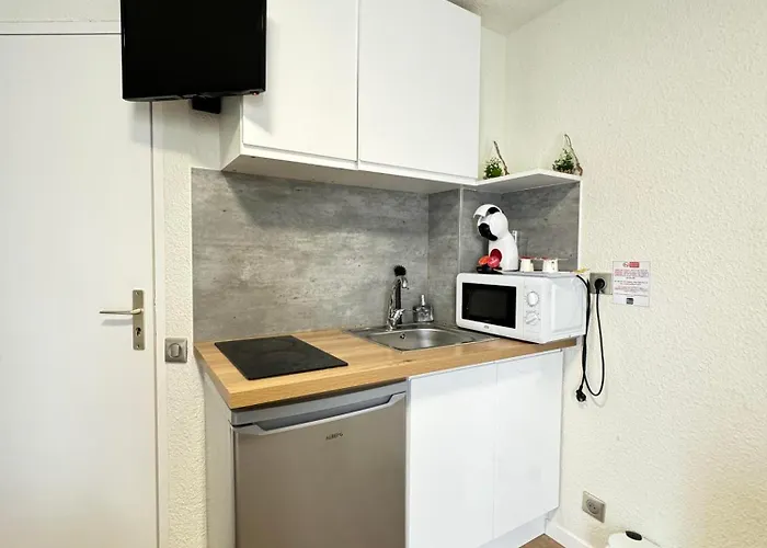 Hotel Couett'hotel Port De Plaisance, Les Pieds Dans L'eau Brest