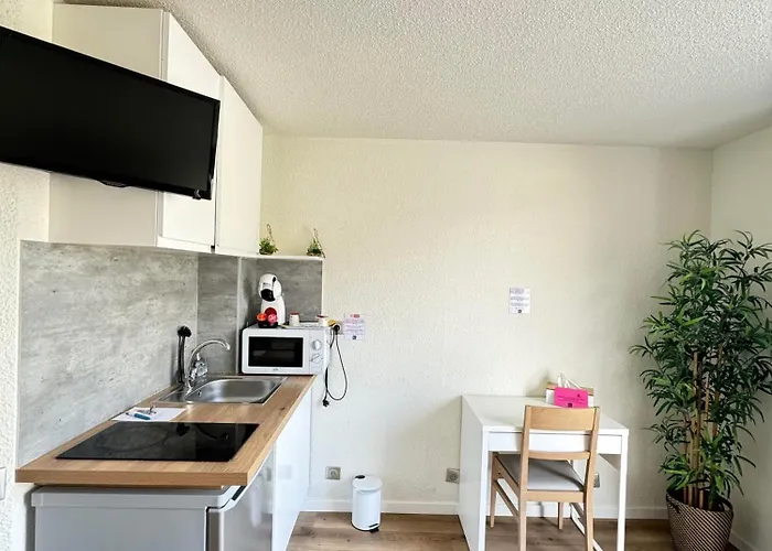 Couett'hotel Port De Plaisance, Les Pieds Dans L'eau