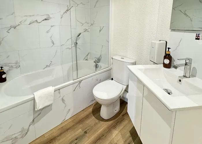 酒店 Couett'hotel Port De Plaisance, Les Pieds Dans L'eau