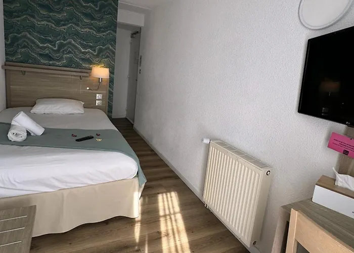 Couett'hotel Port De Plaisance, Les Pieds Dans L'eau