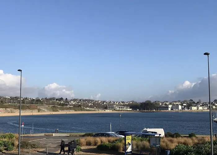 Couett'hotel Port De Plaisance, Les Pieds Dans L'eau