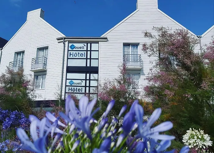 Couett'hotel Port De Plaisance, Les Pieds Dans L'eau 布雷斯特